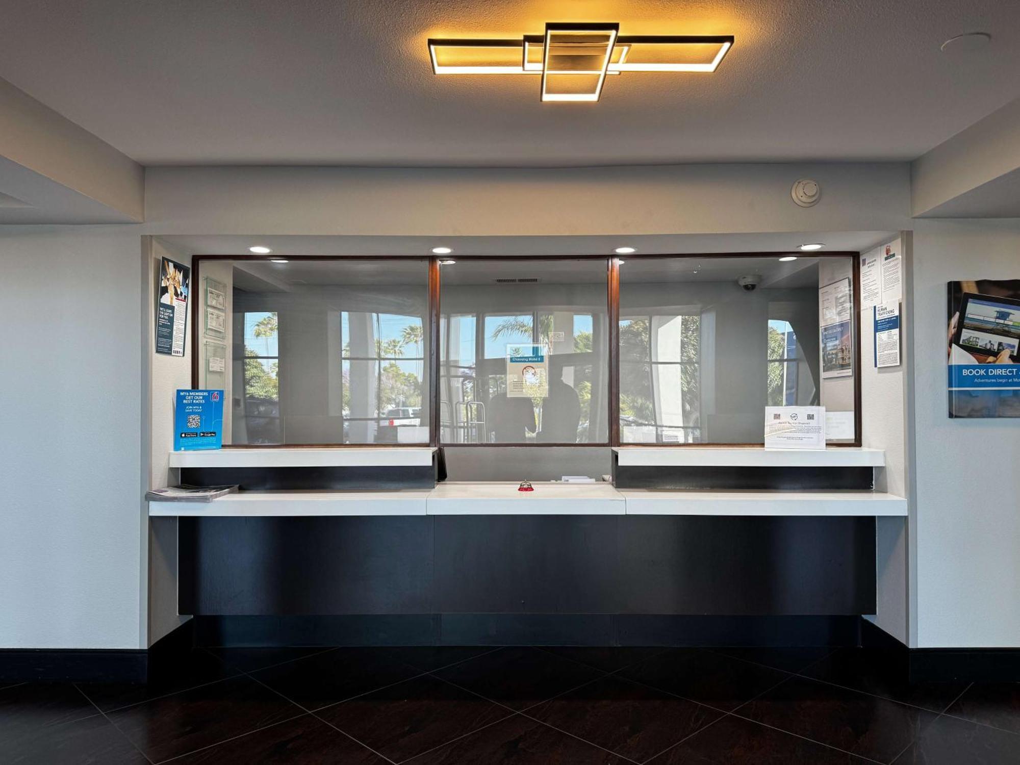 Studio 6 Suites Carson, Ca ภายนอก รูปภาพ